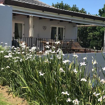 Majini Guesthouse Sweet Valley Экстерьер фото